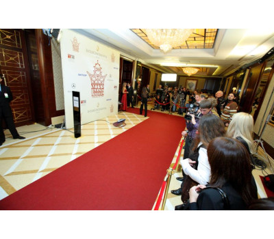 Покриття, обладнання, тенти