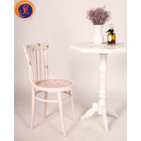 Стілець у стилі прованс