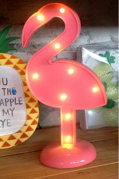 Фламінго з діодами