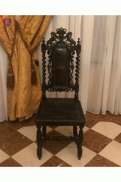 Стільці «Готика»