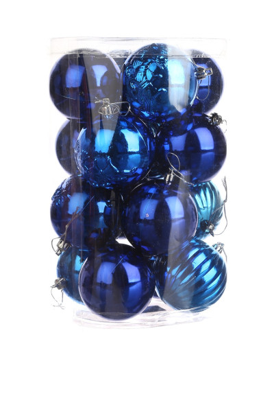 Новорічні іграшки в асортименті