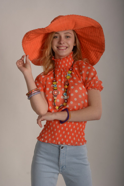 Шляпа-колесо помаранчева