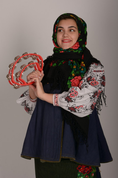 Костюм укрїнський жіночий 3