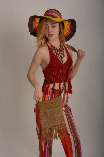 Панама разноцветная