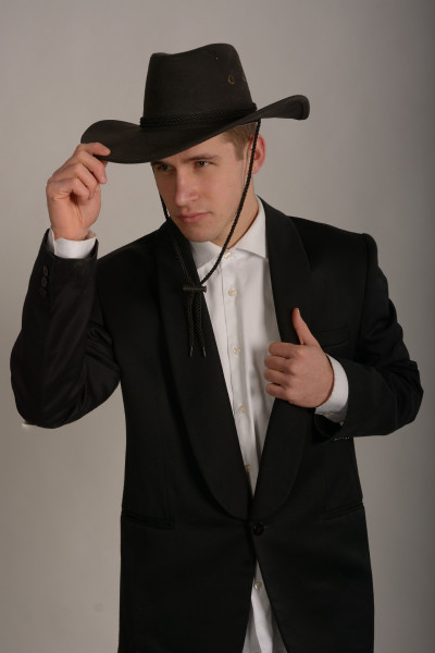 Ковбойская шляпа черная