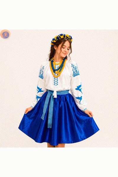 Костюм жіночий український 2