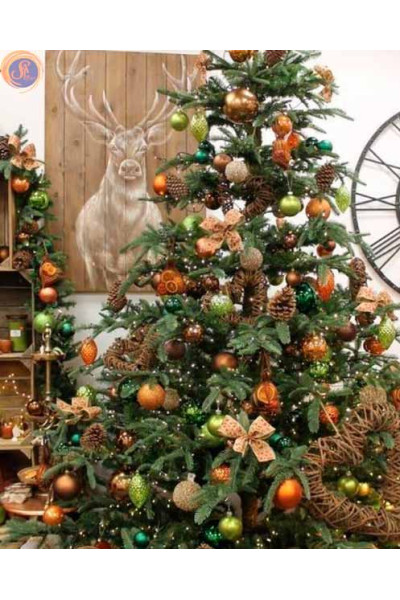 Оформлення ялинок до Нового Року