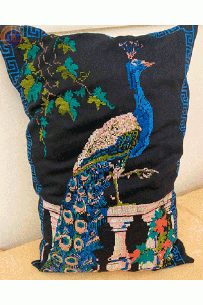 Подушки старовинні з вишивкою