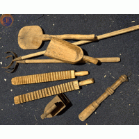 Старовинне господарче приладдя 