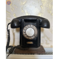 Вінтажний телефон
