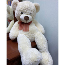 Великий плюшевий ведмідь 