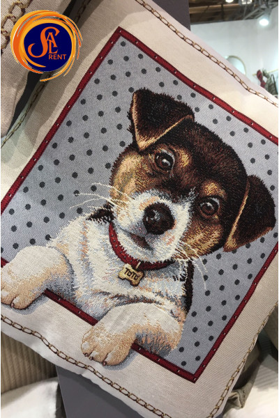 Подушка із собакою