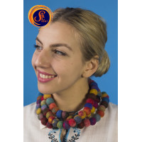 Намисто валяне