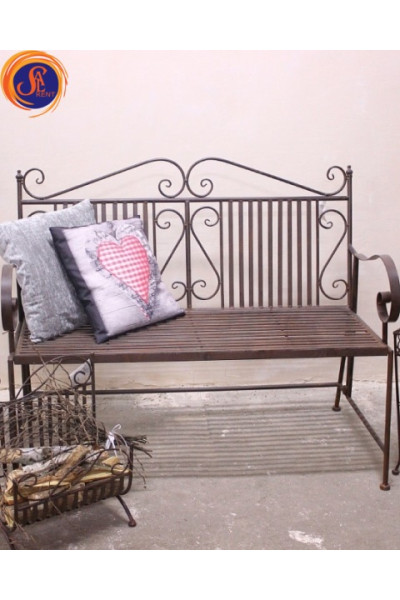 Лавка кована