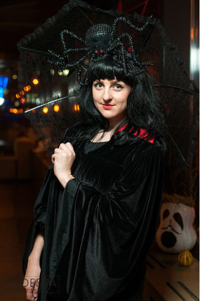 Парасоля чорна ажурна