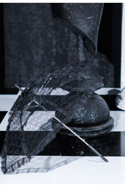 Парасоля чорна ажурна