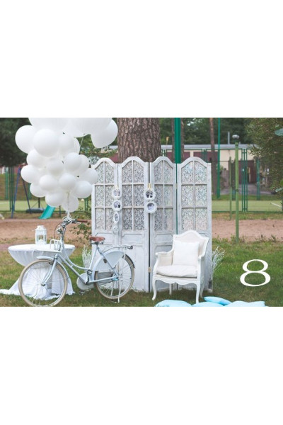 Весільна фотозона