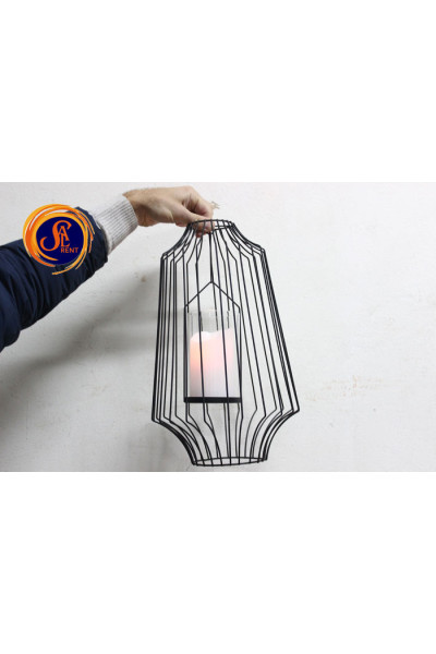 Ковані ґратчасті свічники