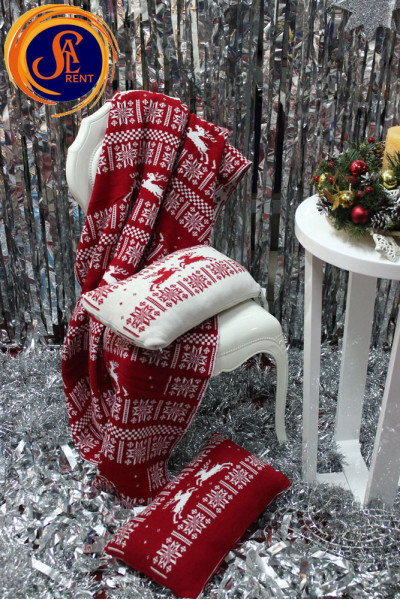 Плед та подушки з оленями