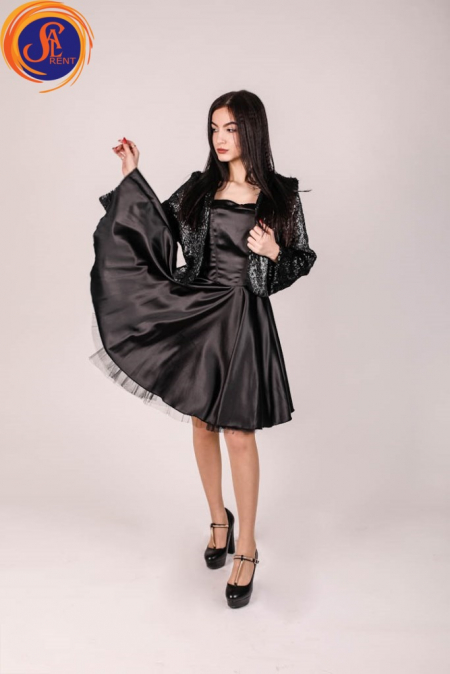 Платье черное атласное с шубкой